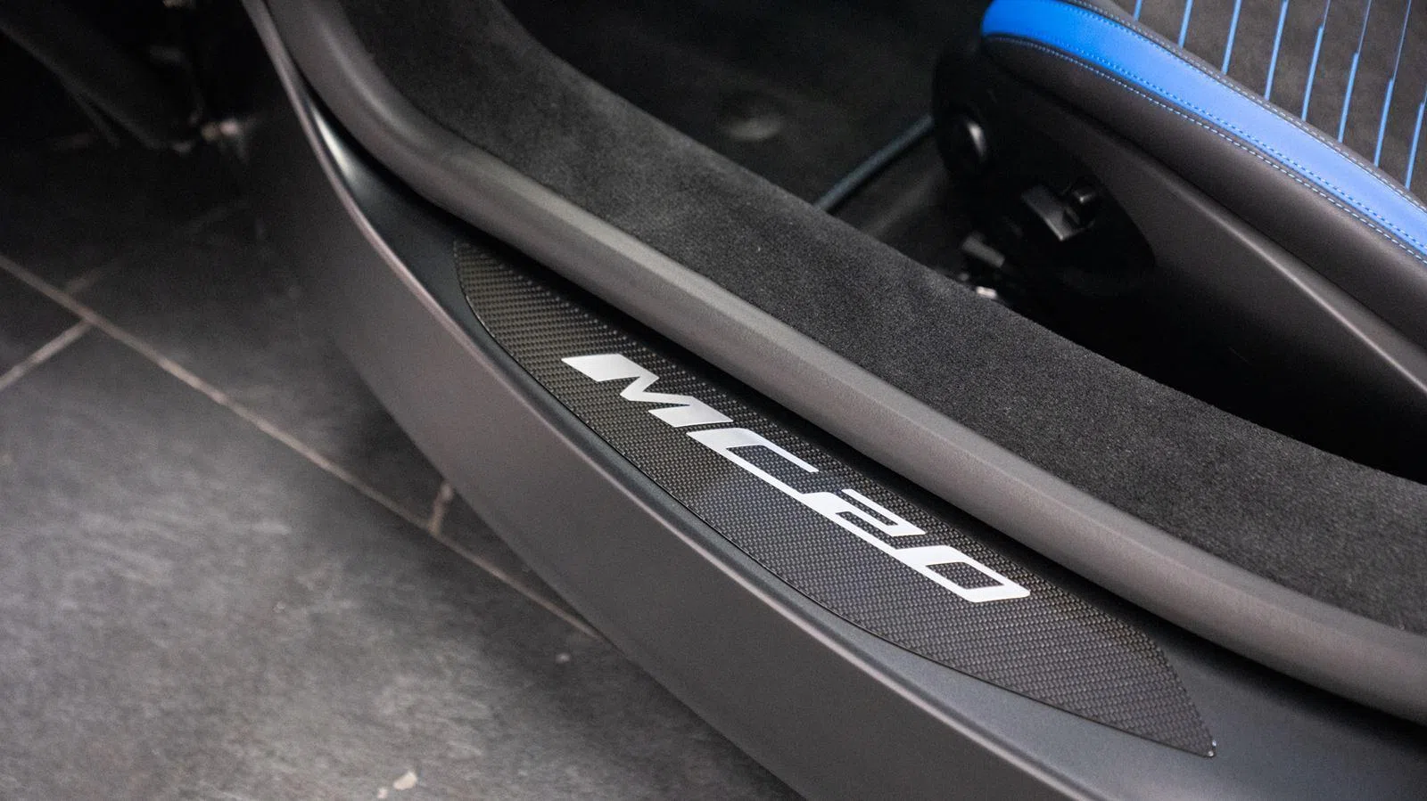 2021 Maserati MC20 interior, door sill, Extended Alcantara