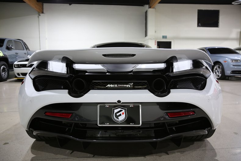 2020 McLaren 720S, 4/13