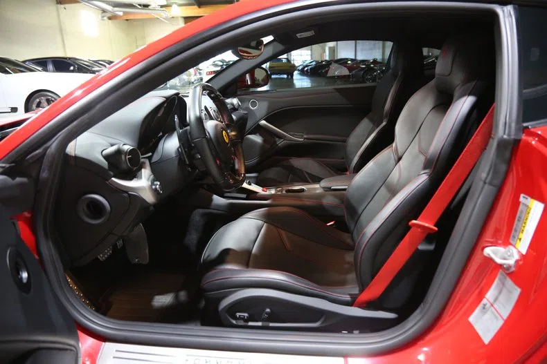 2017 Ferrari F12berlinetta interior, seats, Leather