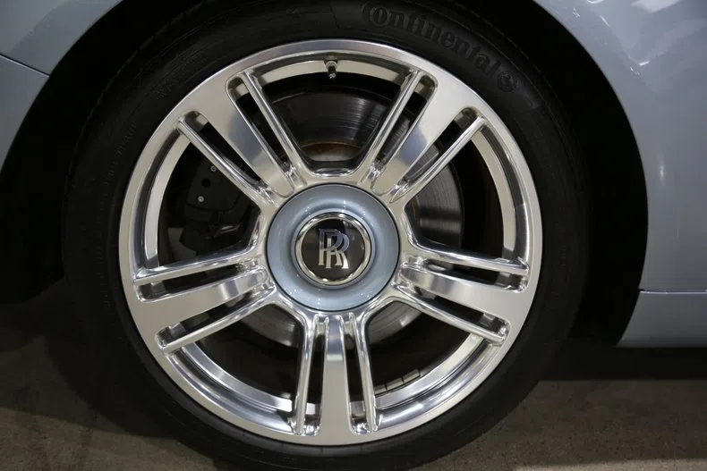 2019 Rolls-Royce Wraith wheel