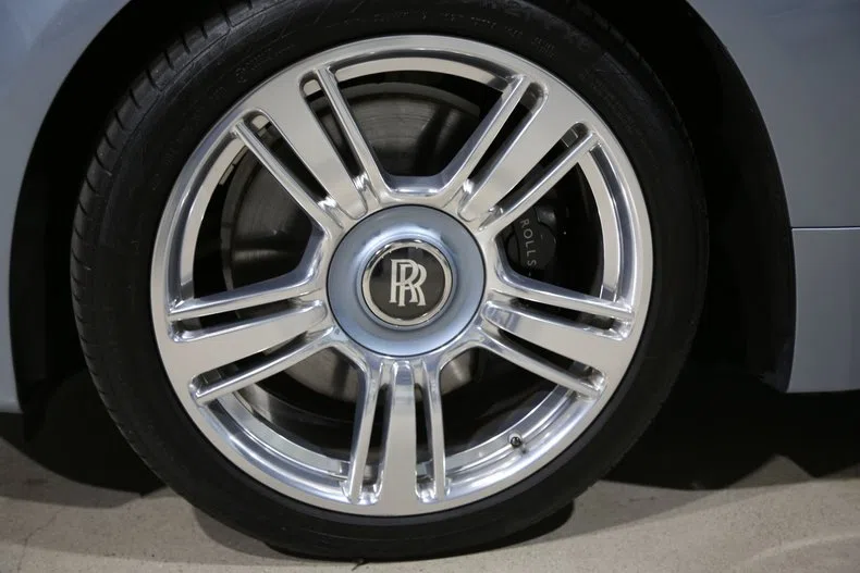 2019 Rolls-Royce Wraith wheel