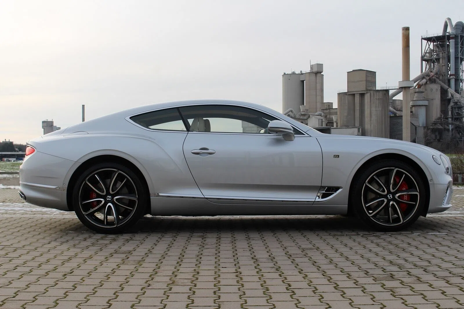 2019 Bentley Continental GT W12 1st Edition, side profile