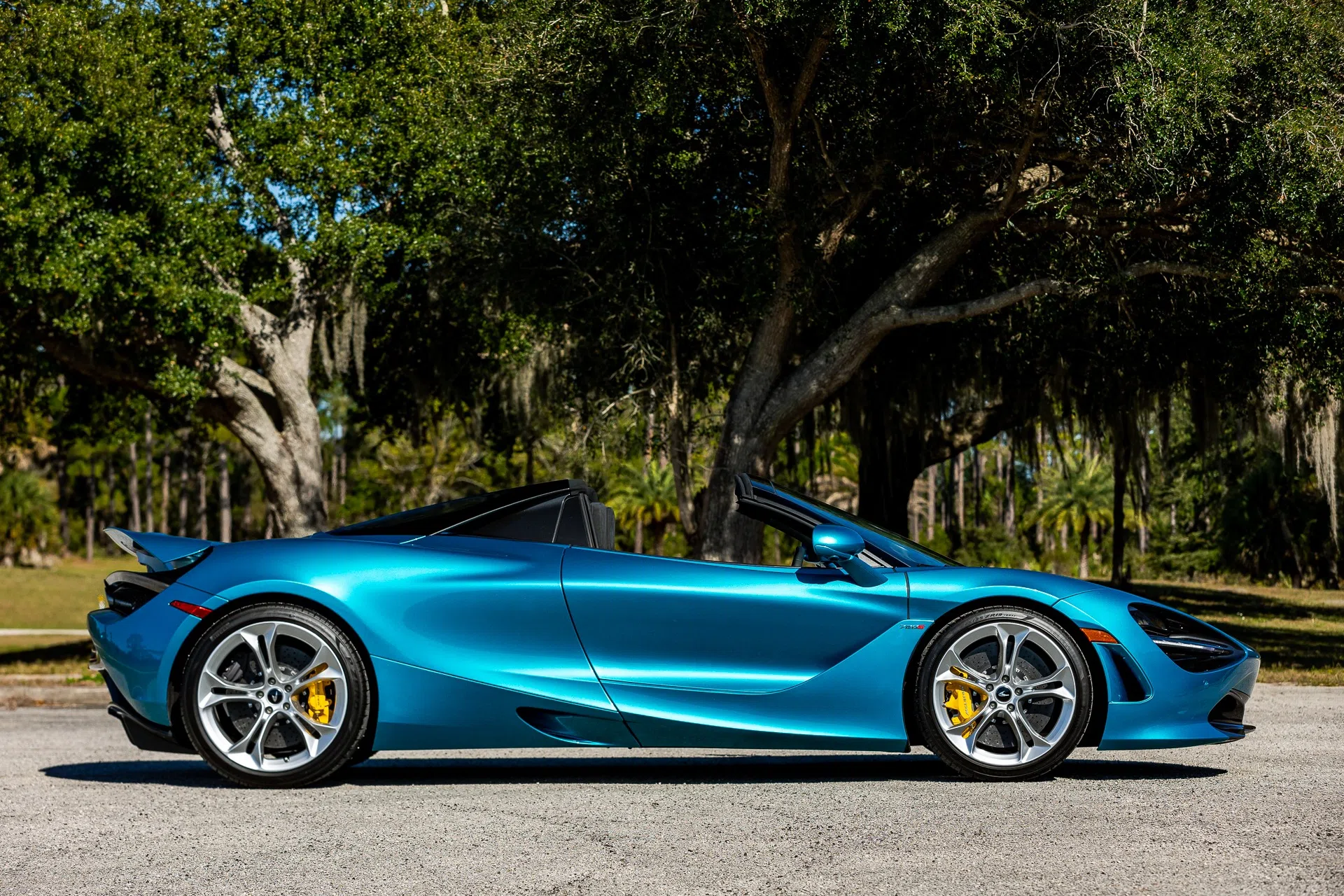 2020 McLaren 720S Spider for sale, exterior, Belize Blue