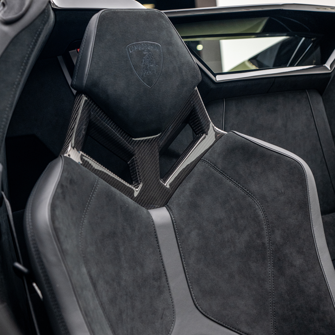 2022 LAMBORGHINI AVENTADOR SVJ ROADSTER, 8/20