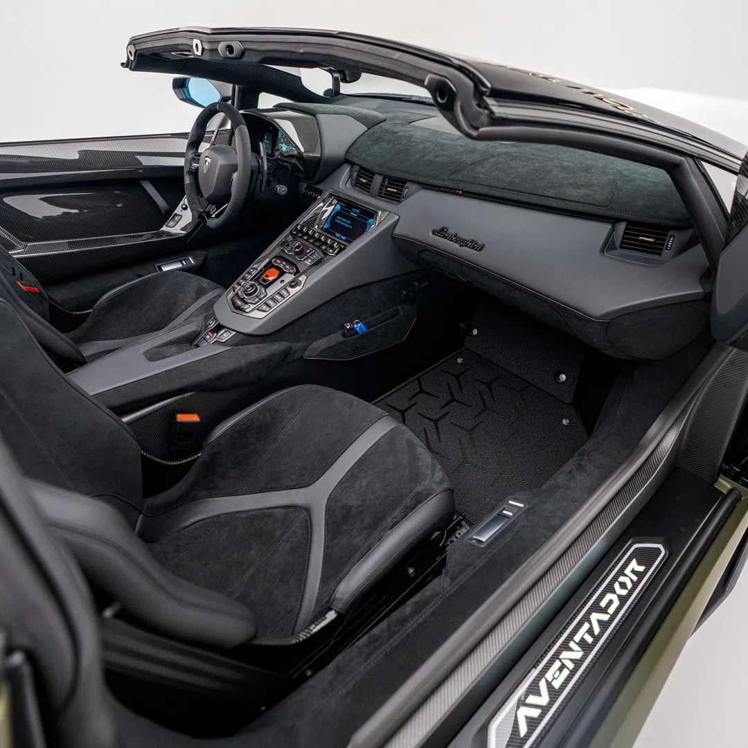 2022 Lamborghini Aventador SVJ Roadster interior, Full Black Alcantara & Leather Interior