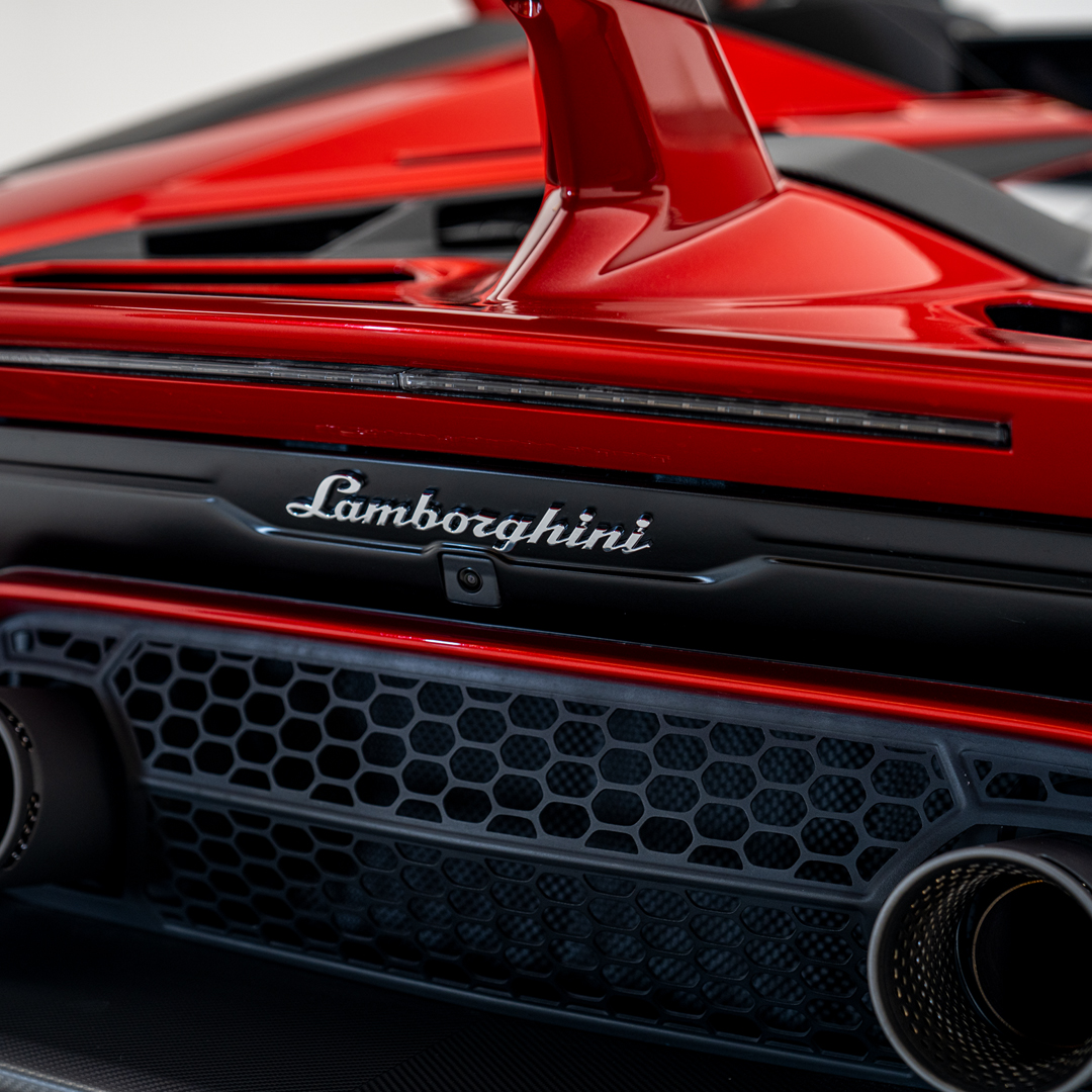 2021 LAMBORGHINI AVENTADOR SVJ ROADSTER, 15/19