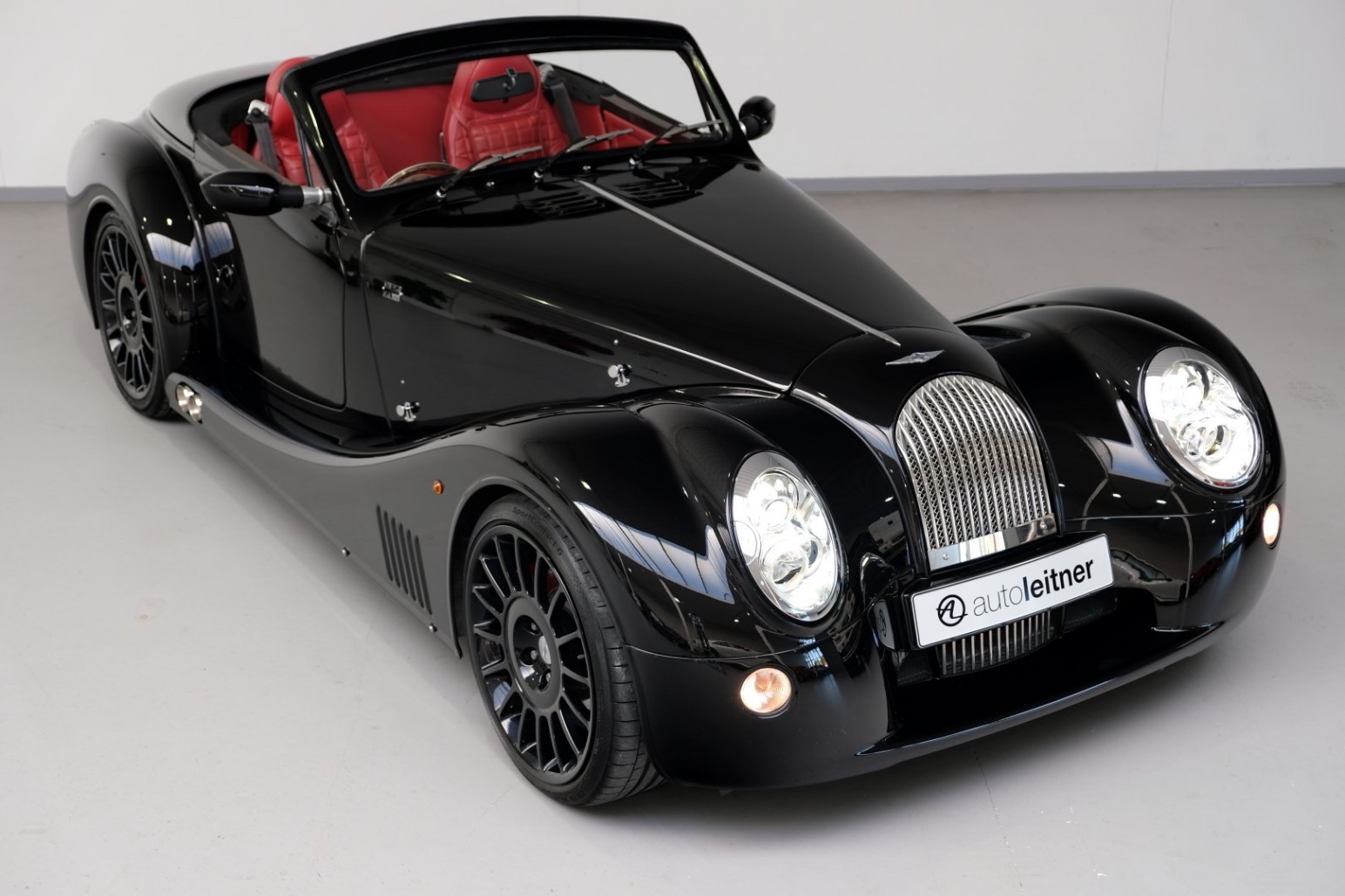2016 Morgan Aero 8 Roadster, 6/24