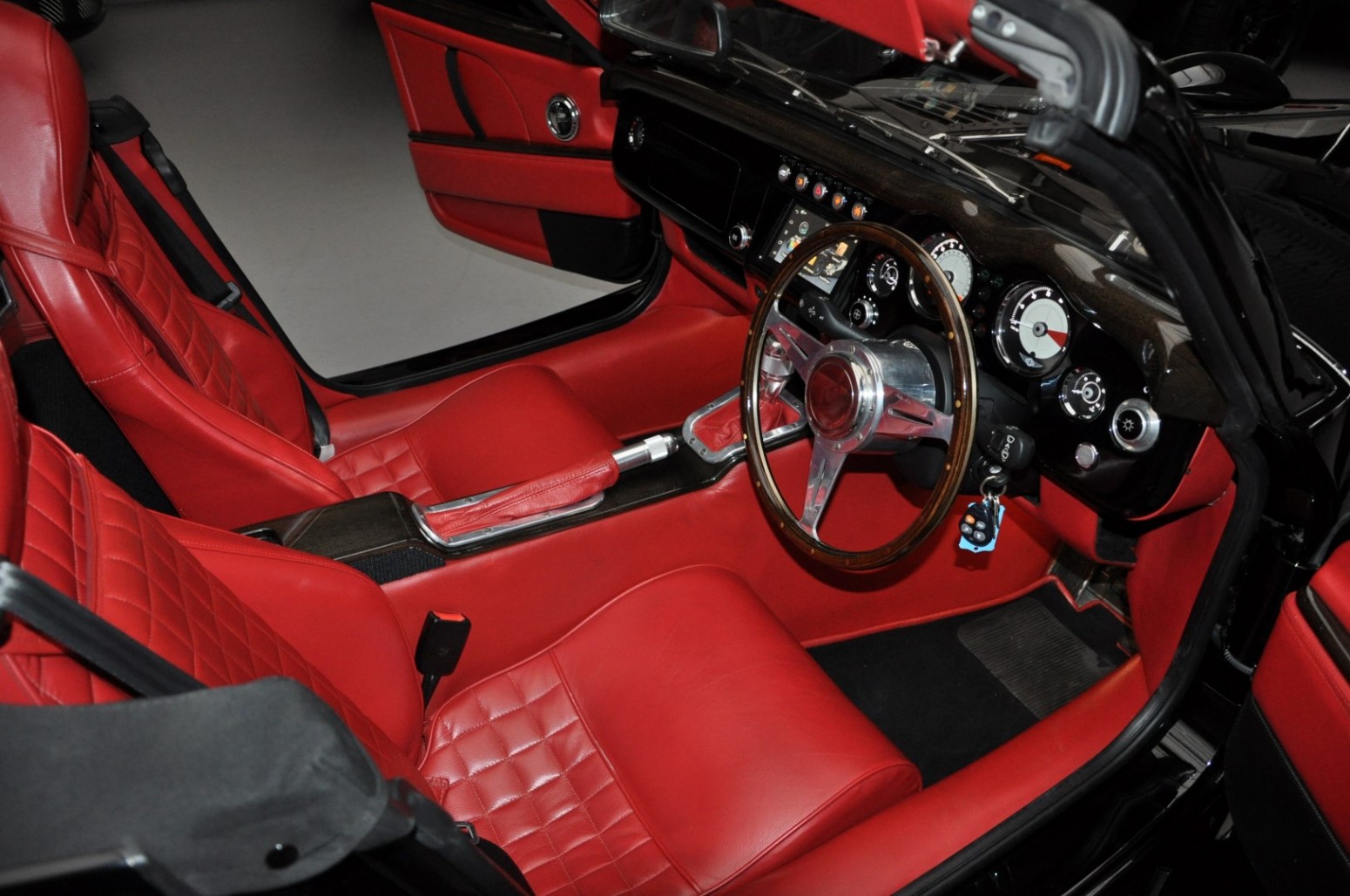 2016 Morgan Aero 8 Roadster, 19/24