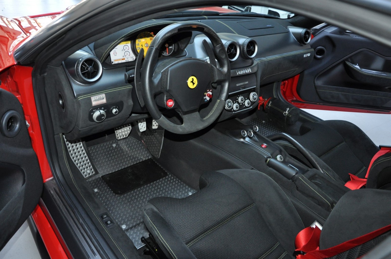 2011 Ferrari 599 GTO, 4/20