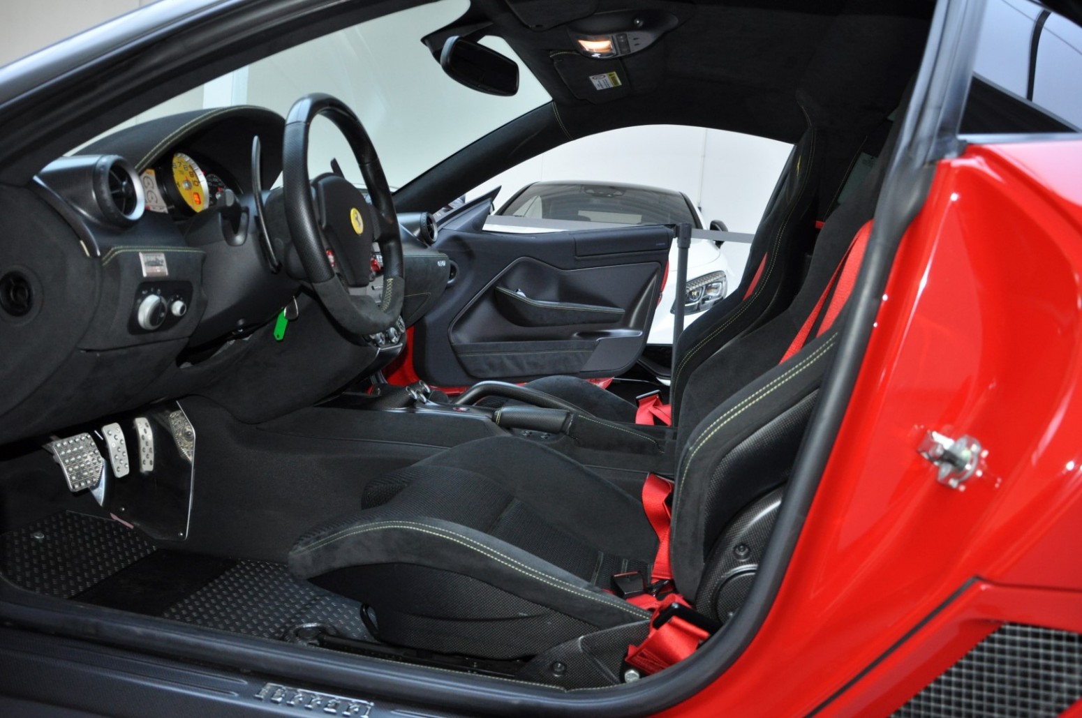 2011 Ferrari 599 GTO, 8/20