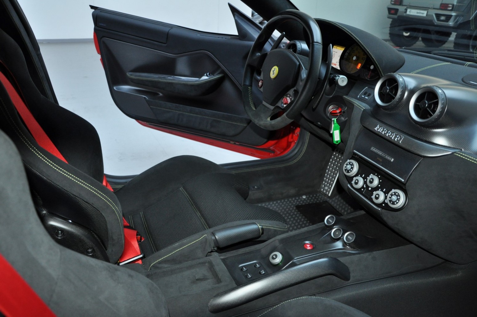 2011 Ferrari 599 GTO, 17/20