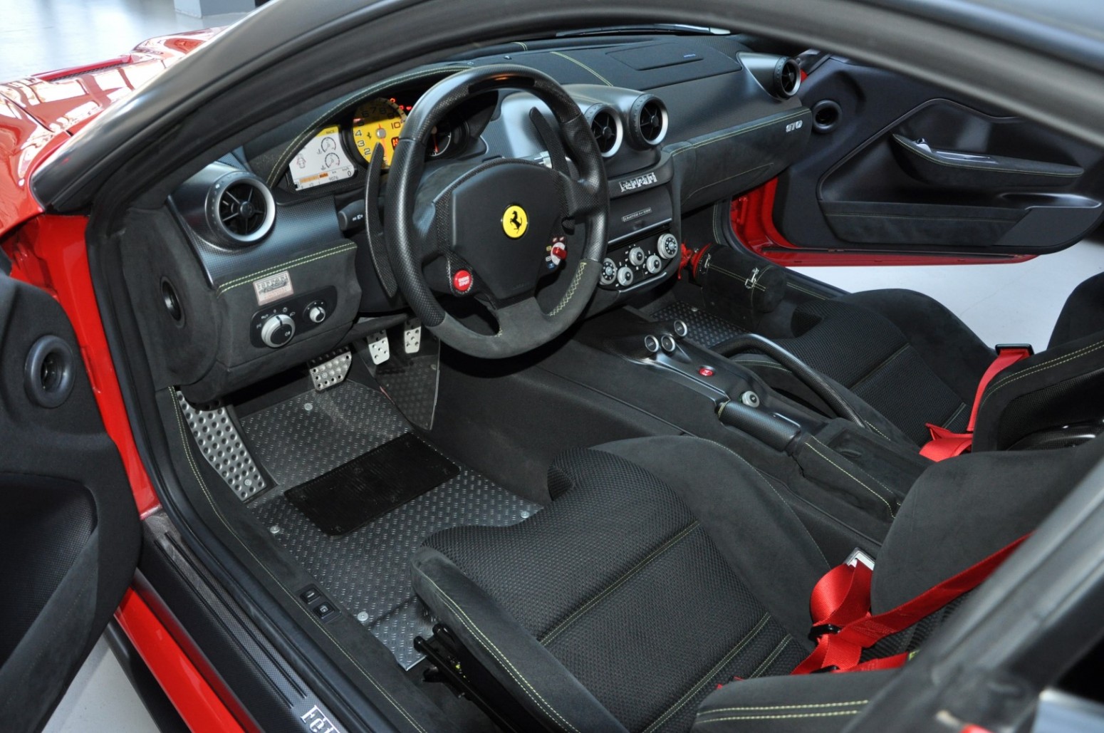 2011 Ferrari 599 GTO, 19/20