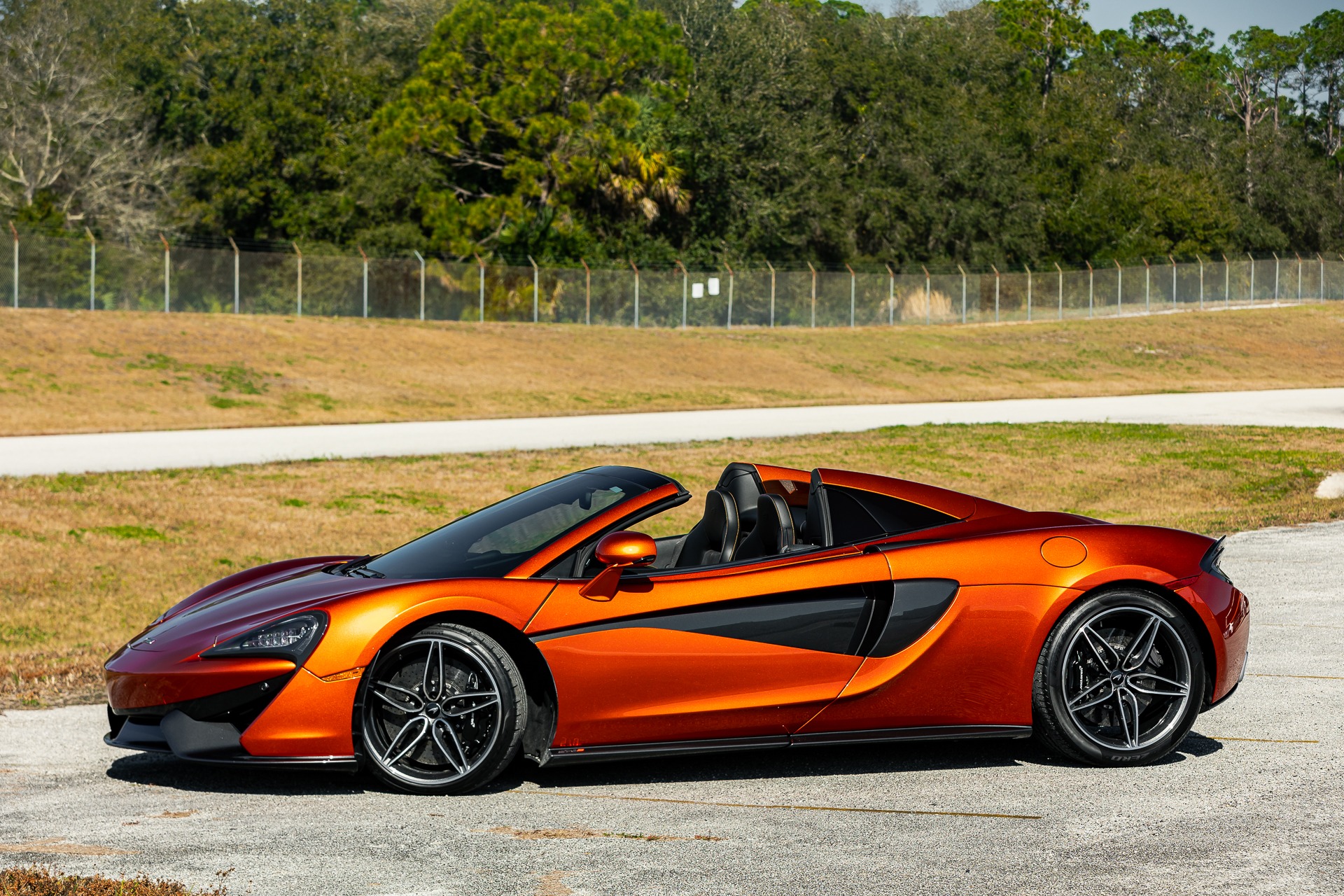 2019 McLaren 570S, 4/20