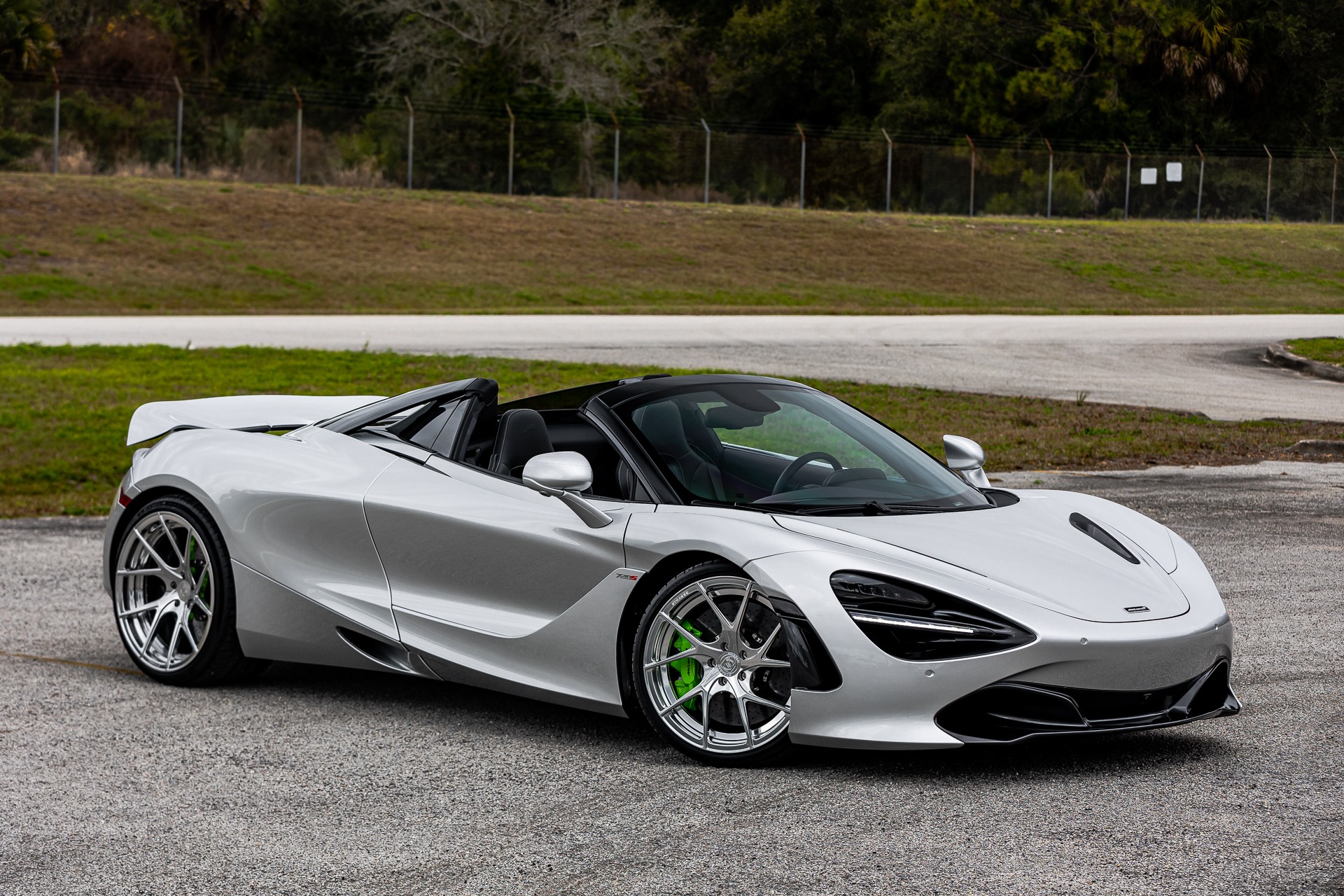 2020 McLaren 720S Spider Luxury, 11/20
