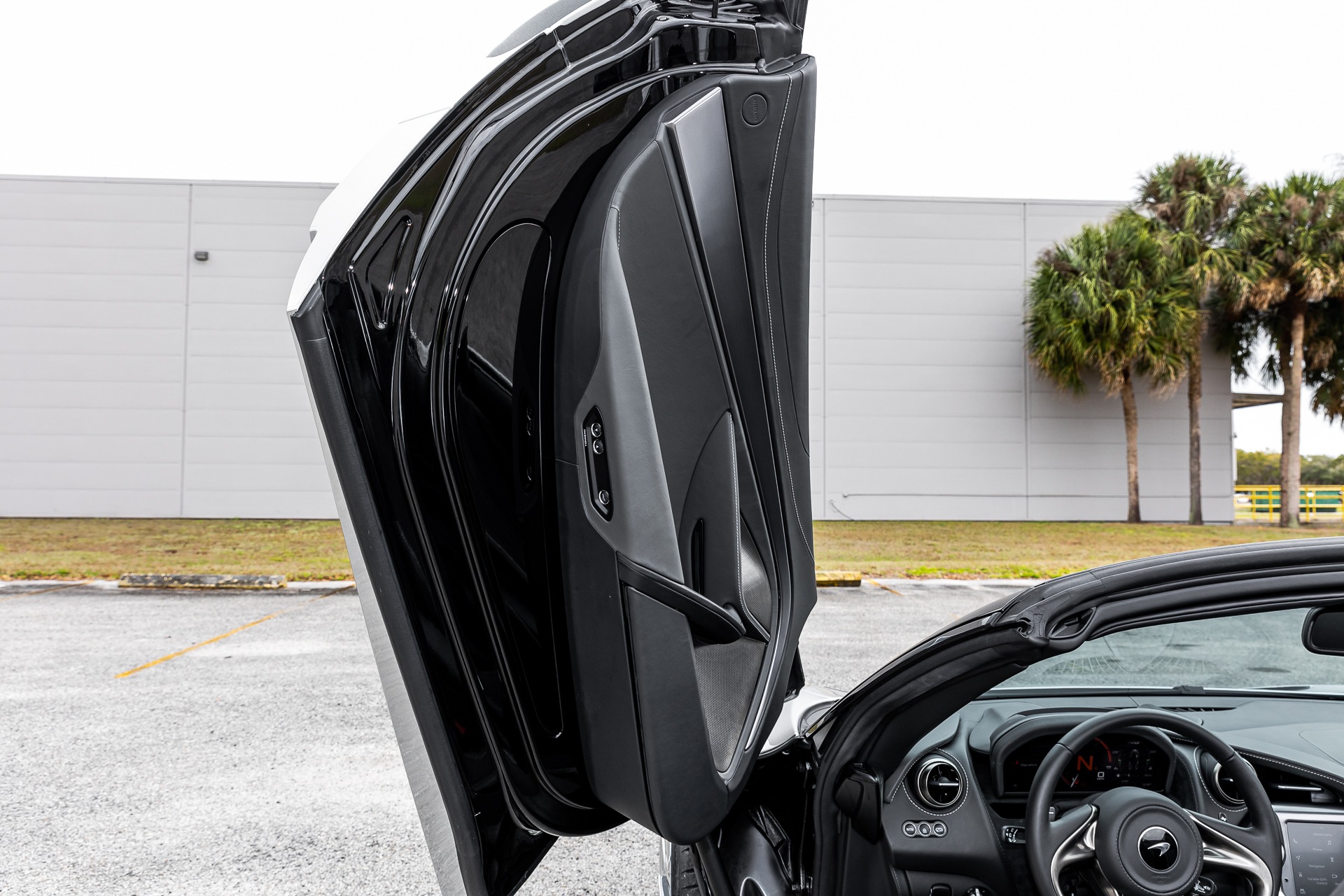 2020 McLaren 720S Spider Luxury, 16/20