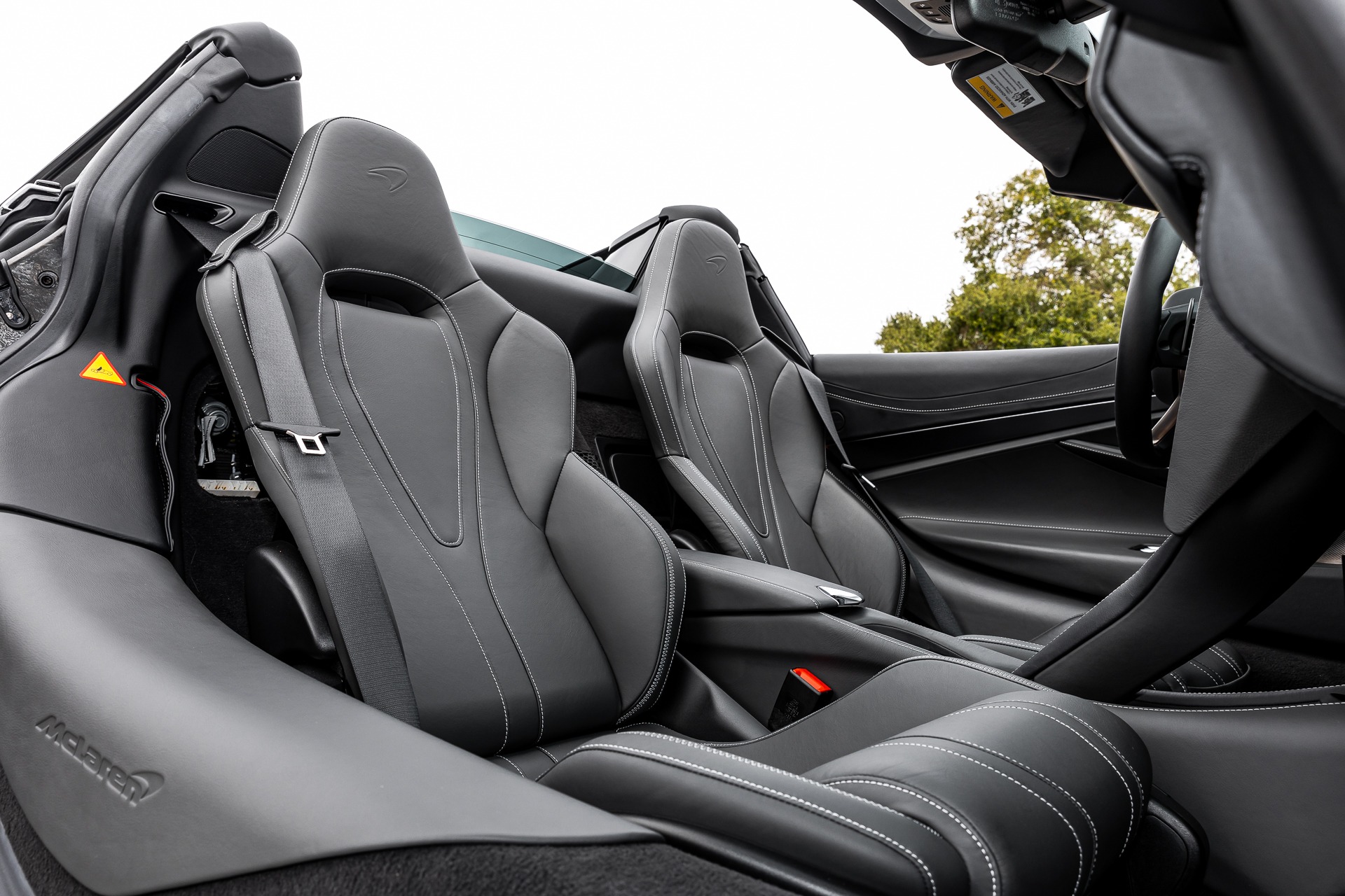 2020 McLaren 720S Spider Luxury, 19/20