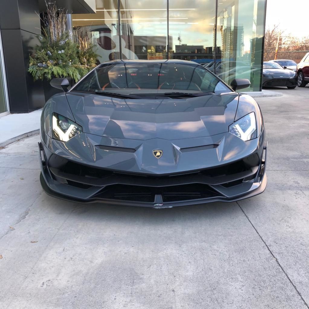 2018 Lamborghini Aventador SVJ, 3/5