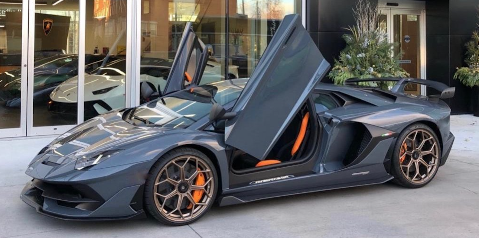 2018 Lamborghini Aventador SVJ