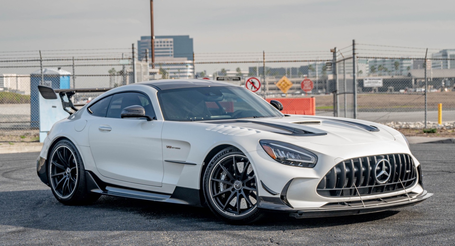 2022 Mercedes-Benz AMG GT Black Series, 2/15