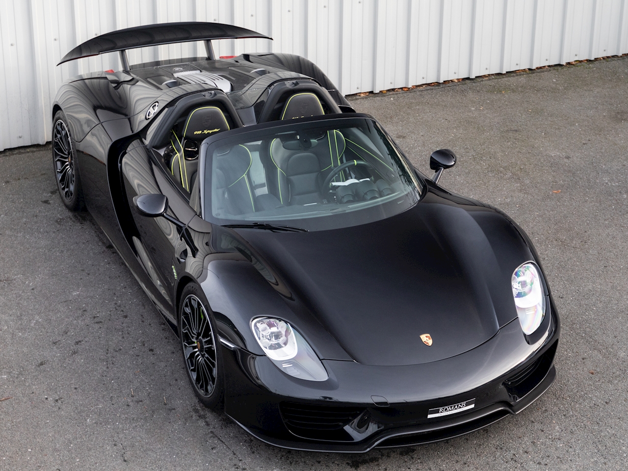 2015 Porsche 918 Spyder, 2/20