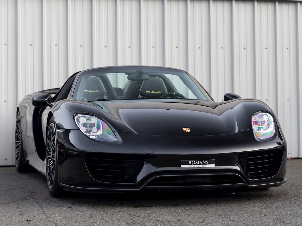 2015 Porsche 918 Spyder, 18/20