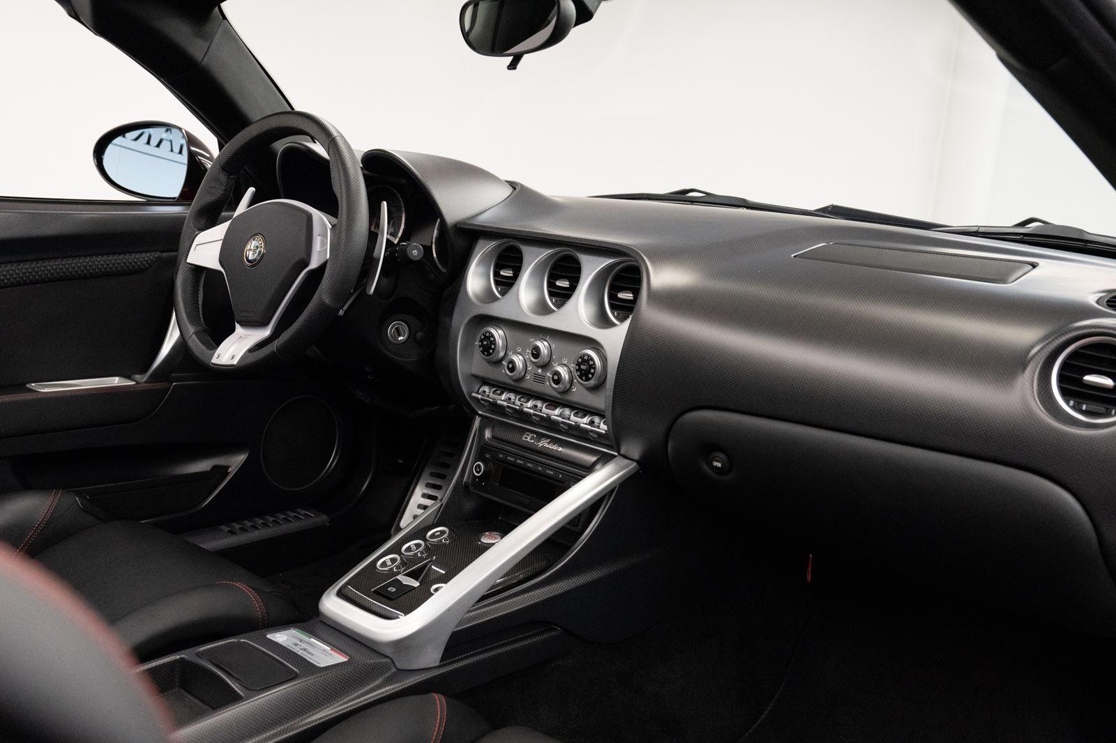 2013 Alfa Romeo 8C Spider, 6/20