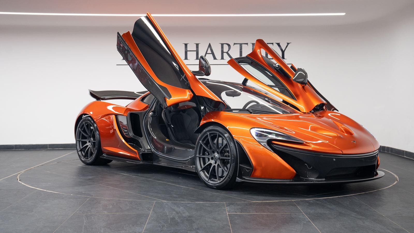 2016 McLaren P1