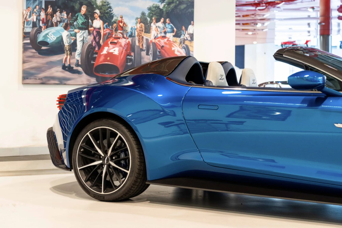 2018 ASTON MARTIN VANQUISH ZAGATO SPEEDSTER, 14/15