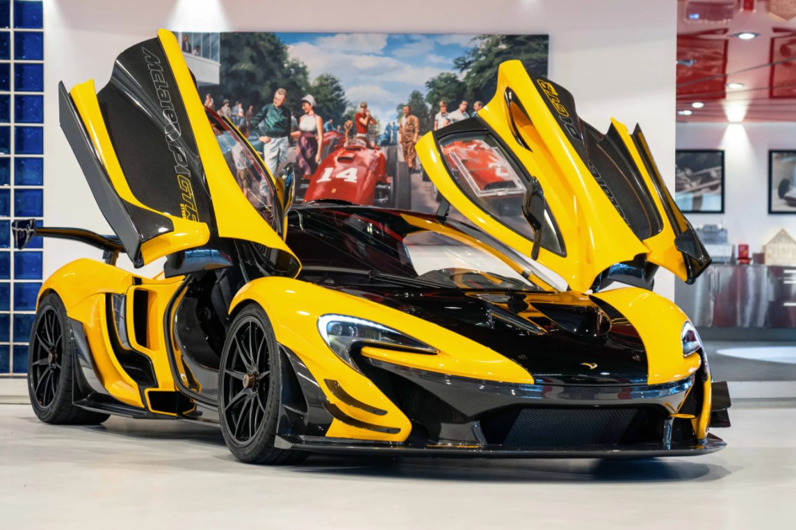 2014 MCLAREN P1 GTR ROAD LEGAL