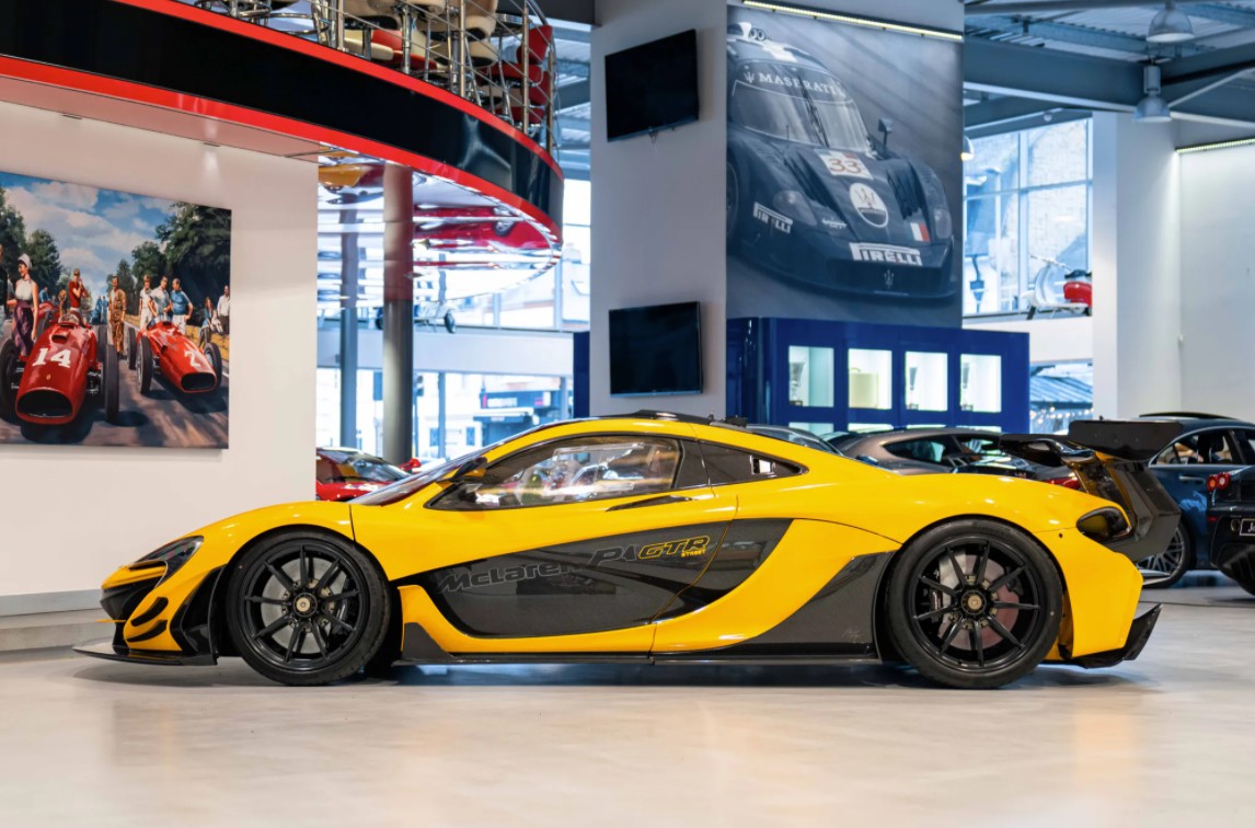2014 MCLAREN P1 GTR ROAD LEGAL, 14/18