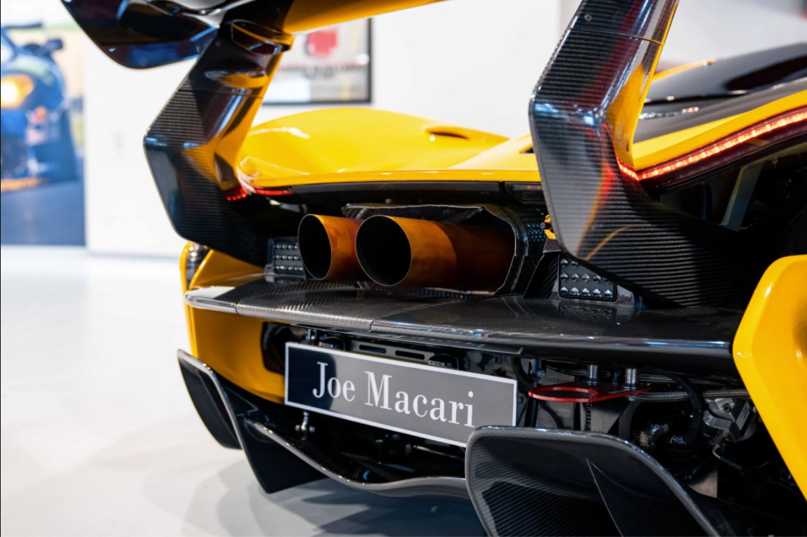 2014 MCLAREN P1 GTR ROAD LEGAL, 15/18
