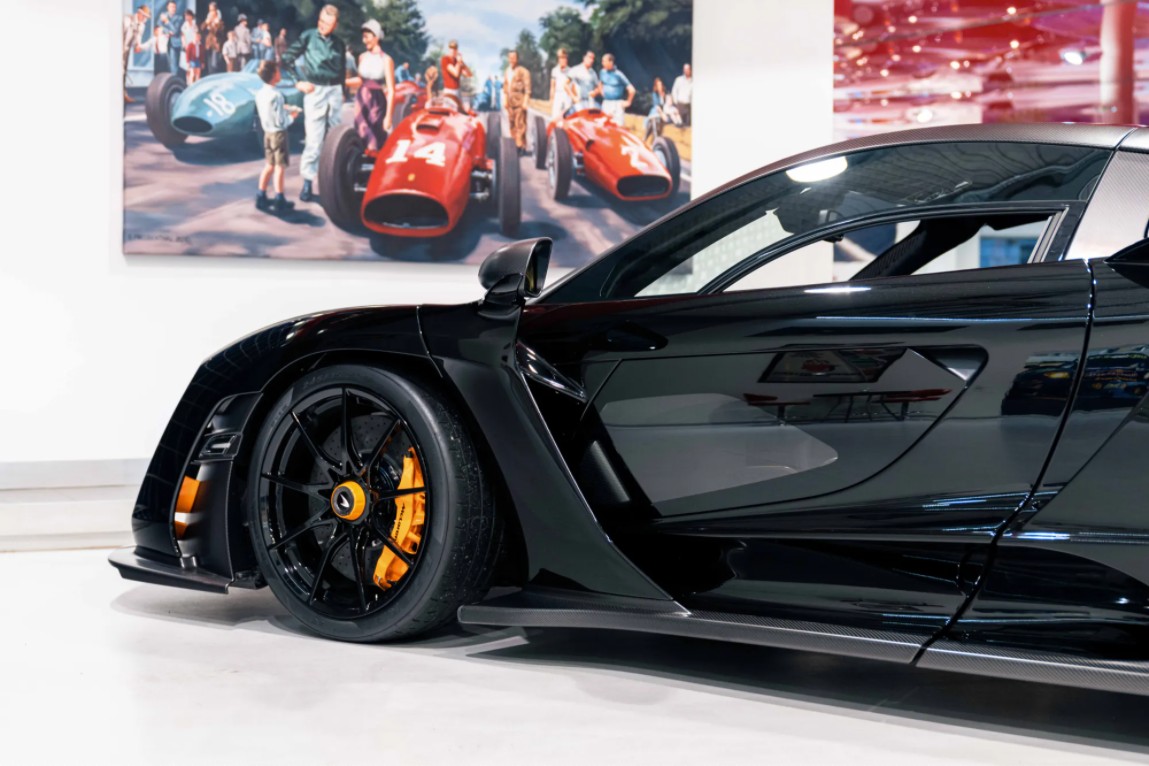2019 McLaren Senna, 15/20