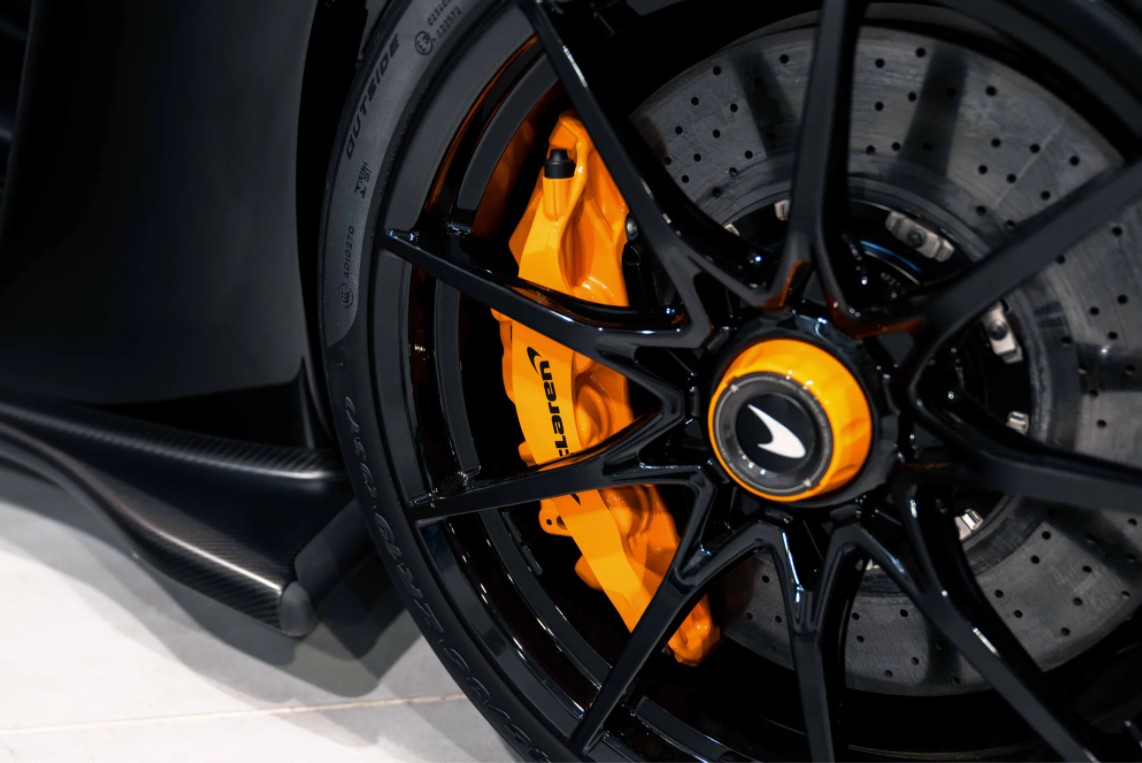 2019 McLaren Senna, 17/20