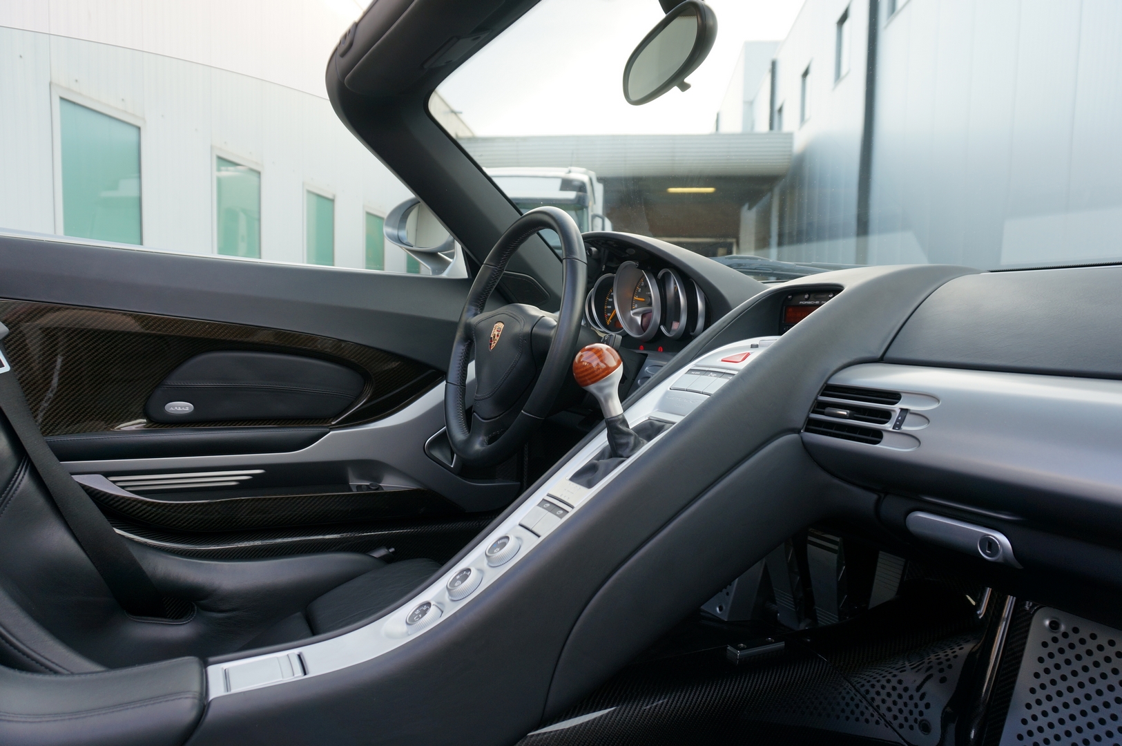 2004 Porsche Carrera GT, 4/20