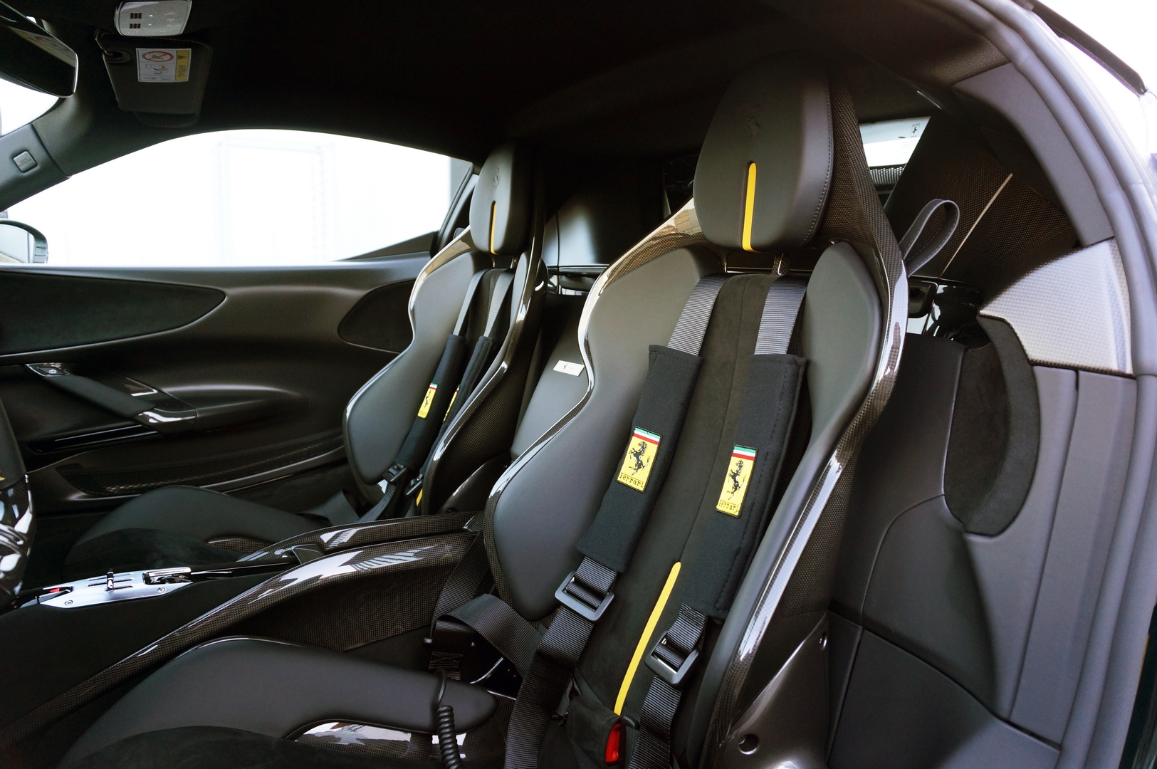 2021 Ferrari SF90 Stradale Assetto Fiorano Package, 15/20