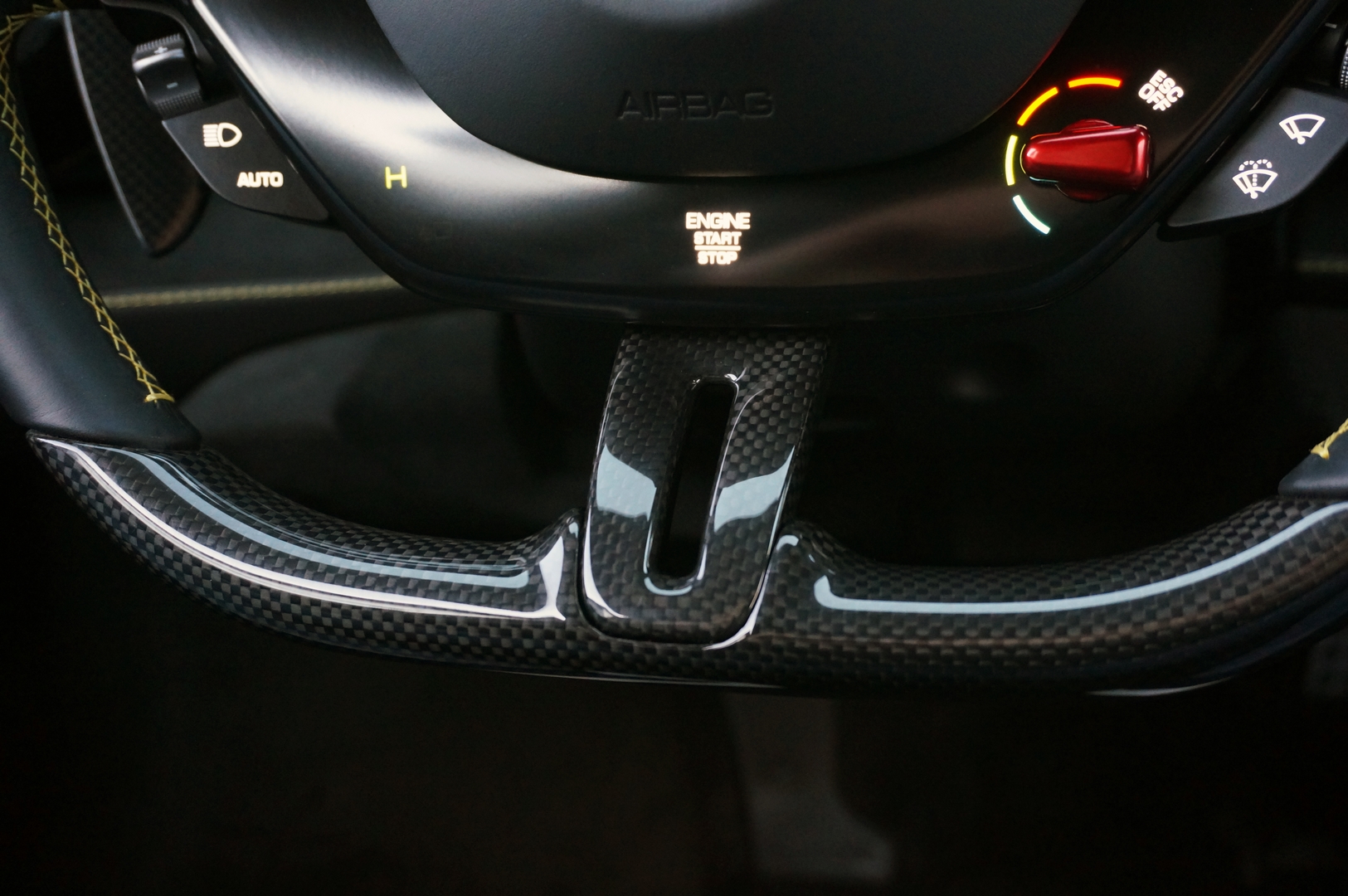 2021 Ferrari SF90 Stradale Assetto Fiorano Package, 17/20