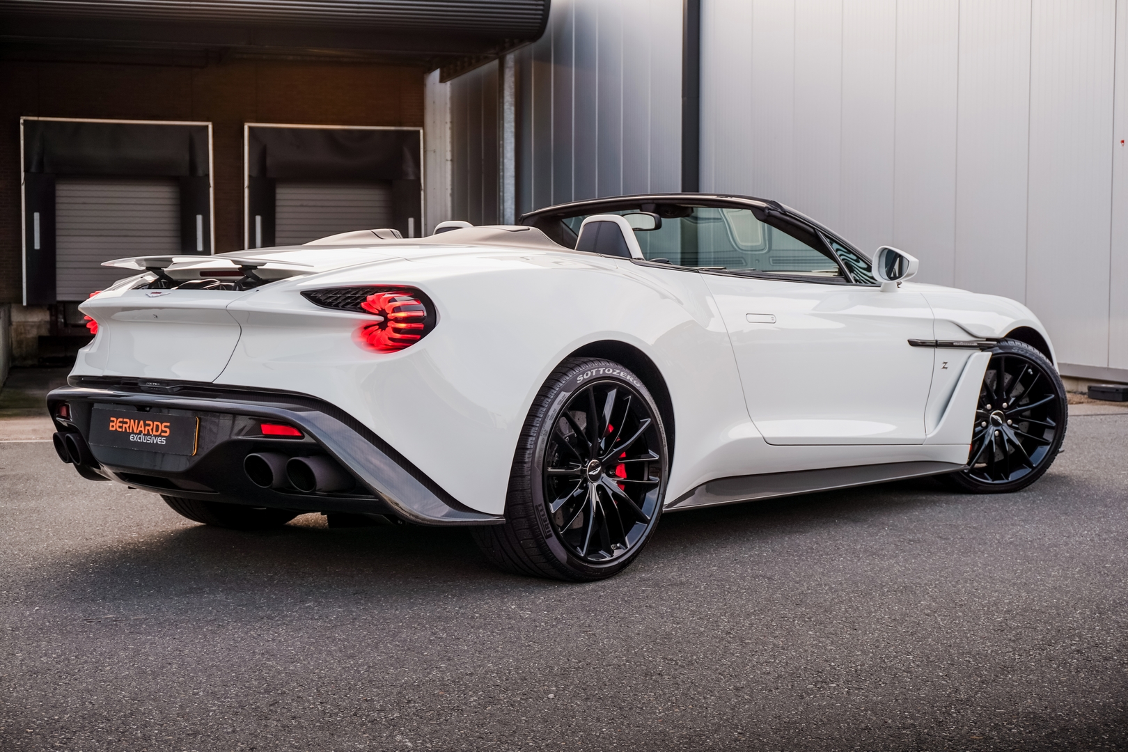 2008 Aston Martin Vanquish Zagato Volante, 2/20