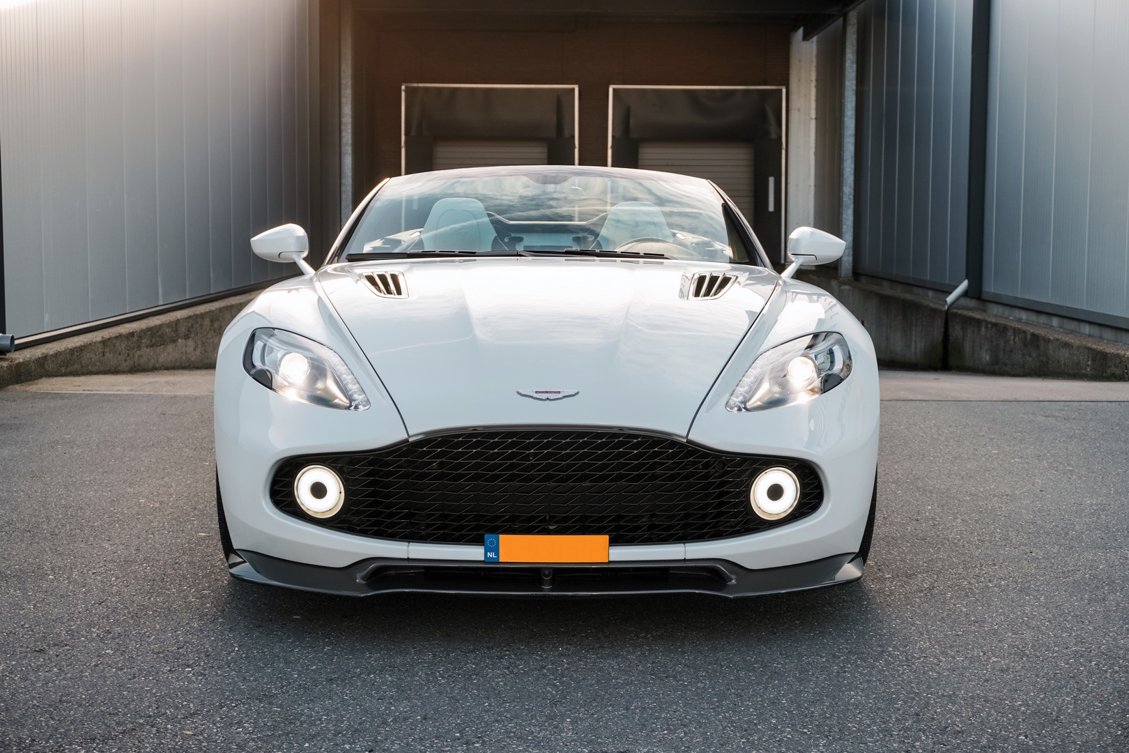 2008 Aston Martin Vanquish Zagato Volante, 9/20