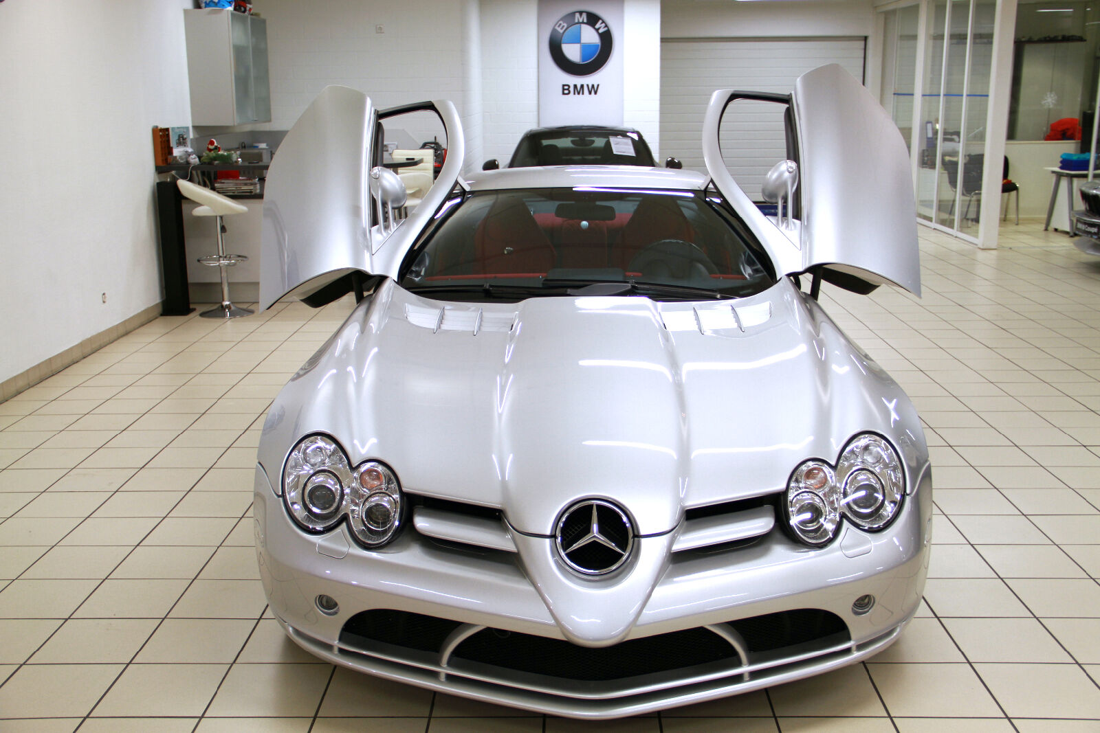 2008 Mercedes-Benz McLaren SLR, 5/13