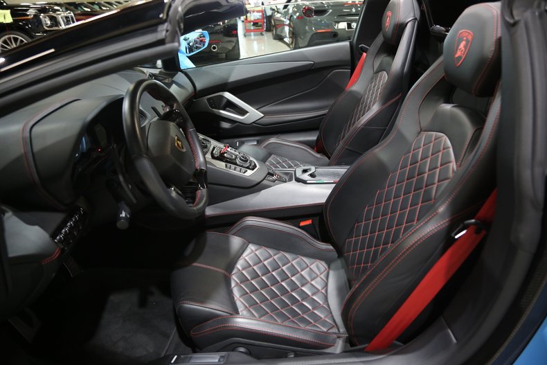 2019 LAMBORGHINI AVENTADOR S ROADSTER, 13/16