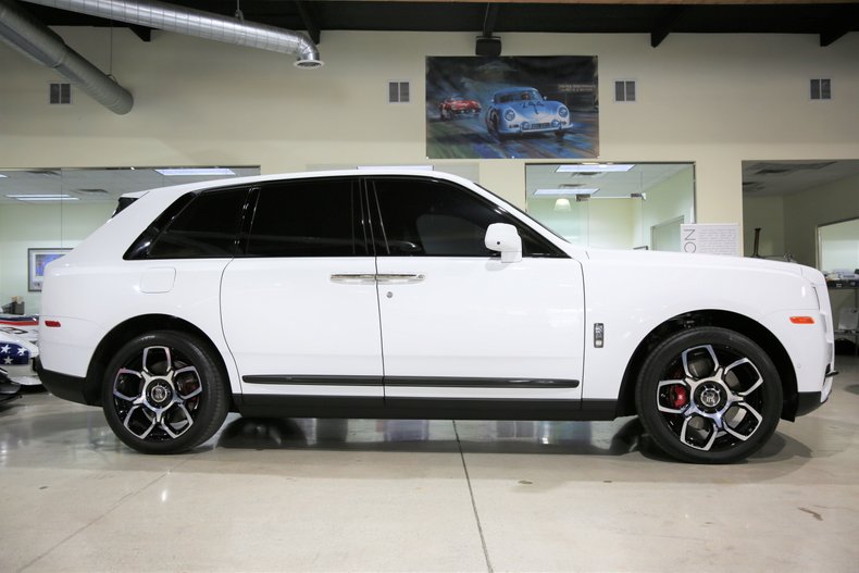 2021 ROLLS-ROYCE CULLINAN BLACK BADGE