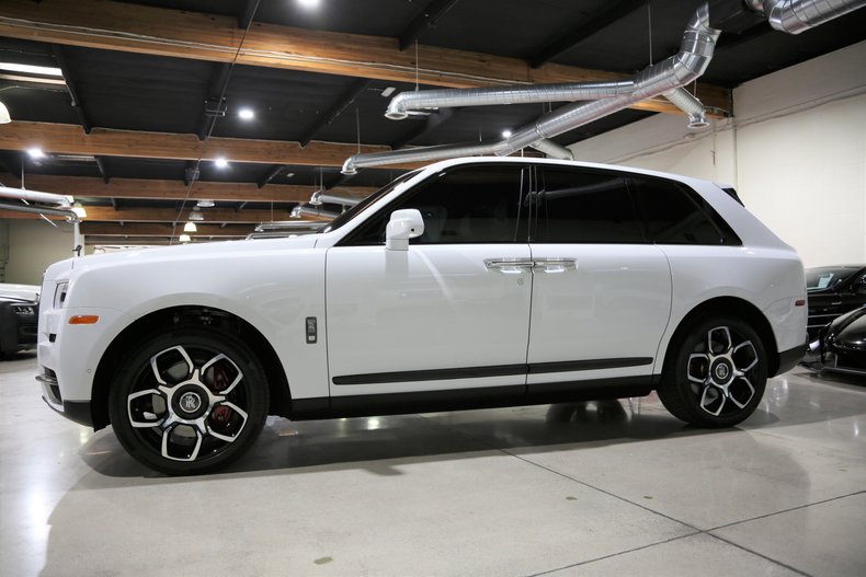 2021 ROLLS-ROYCE CULLINAN BLACK BADGE, 3/19