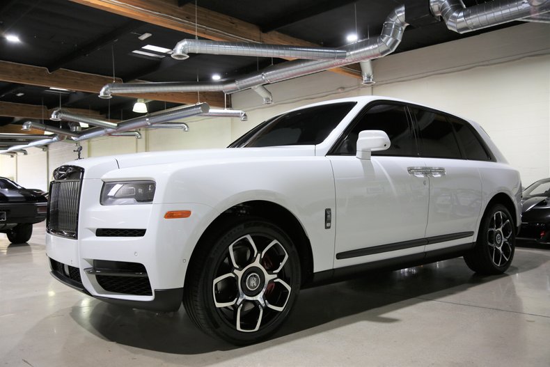 2021 ROLLS-ROYCE CULLINAN BLACK BADGE, 4/19