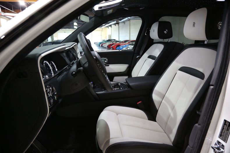 2021 ROLLS-ROYCE CULLINAN BLACK BADGE, 6/19