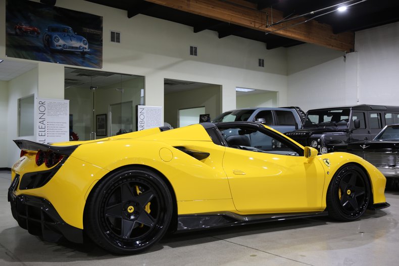 2022 FERRARI F8 SPIDER, 3/20