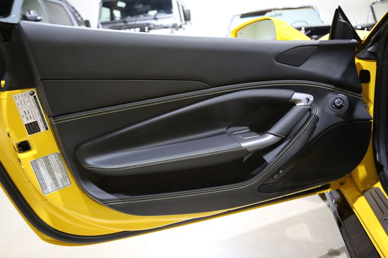 2022 FERRARI F8 SPIDER, 11/20