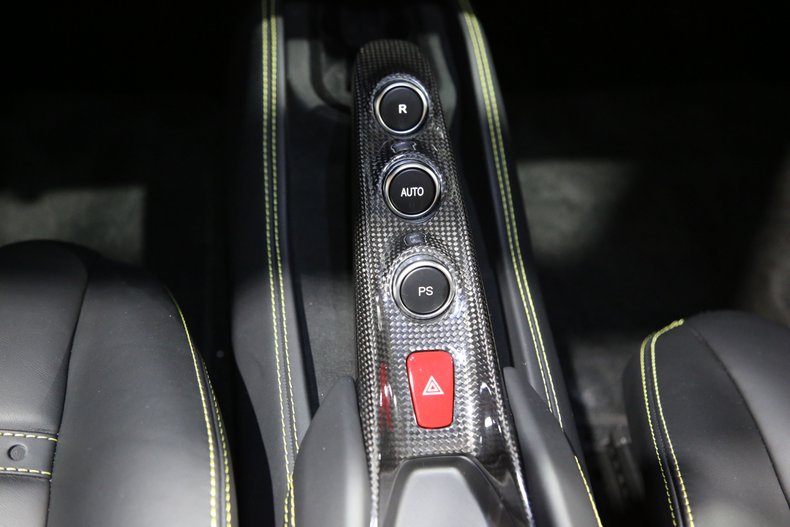 2022 FERRARI F8 SPIDER, 14/20
