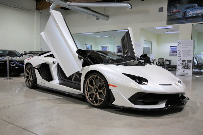2020 LAMBORGHINI AVENTADOR SVJ ROADSTER