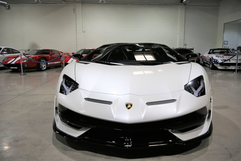 2020 LAMBORGHINI AVENTADOR SVJ ROADSTER, 13/18