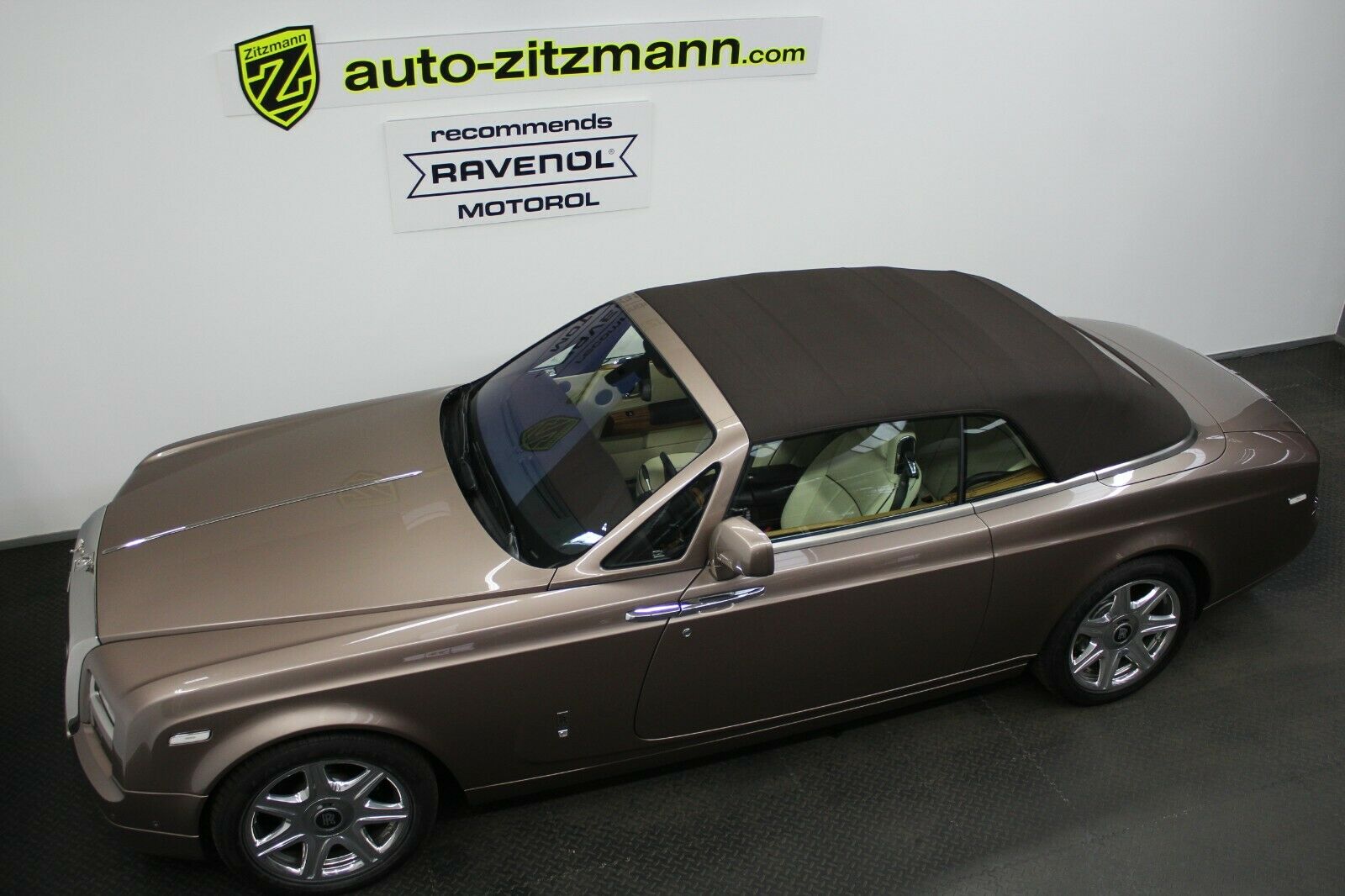 2015 Rolls-Royce Phantom Drophead Coupé Series II, 10/20